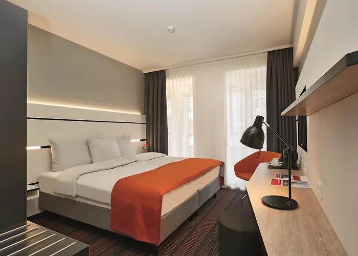 Hyperion City, Trademark Collection By Wyndham