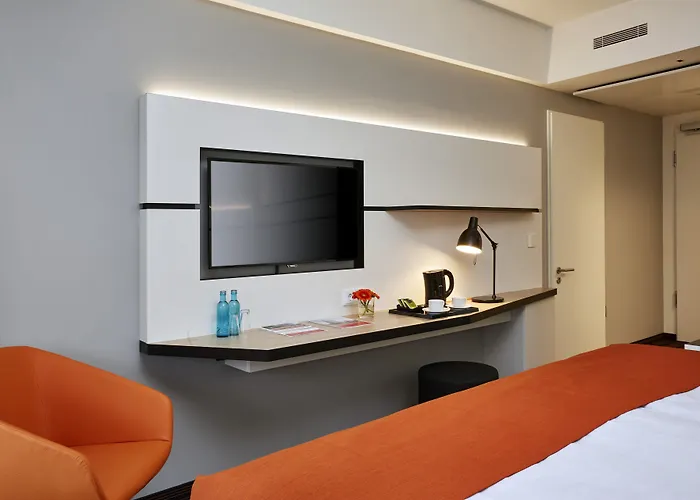 Hyperion City, Trademark Collection By Wyndham Hotel 5*
