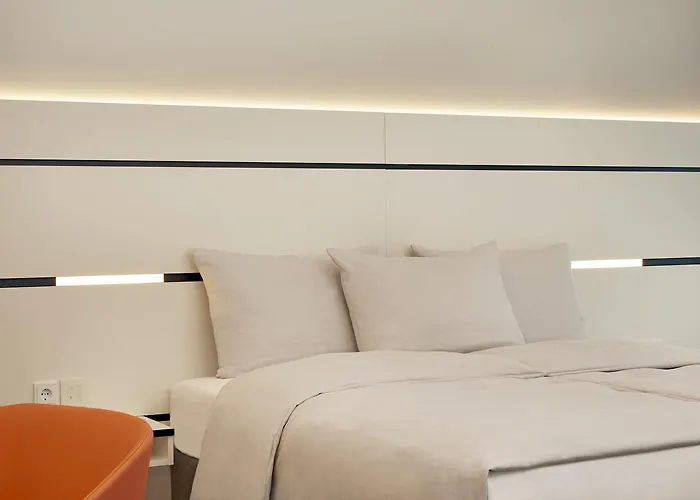 Hyperion City, Trademark Collection By Wyndham